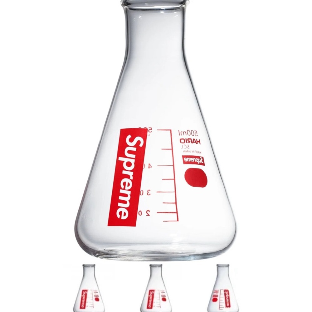Supreme flask